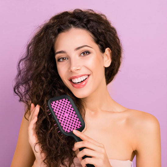 Brosse_cheveux_LumiHair_super_Anna_Chris_Beauté